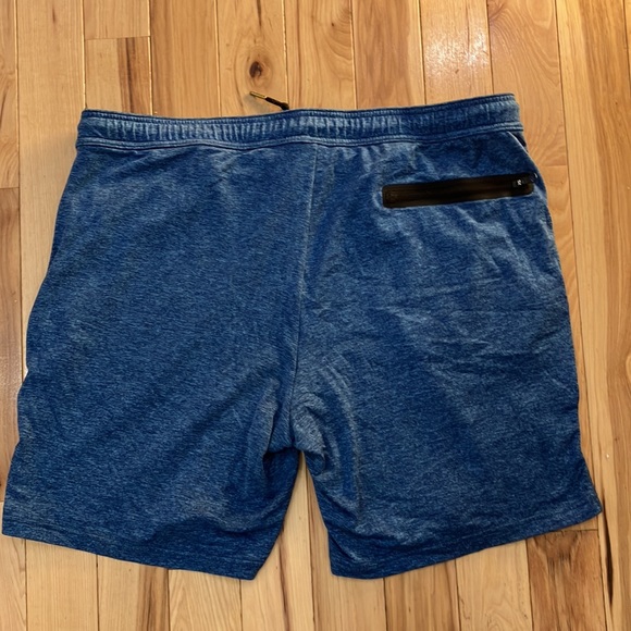 Mens AE Active Flex shorts size XXL - Picture 4 of 6